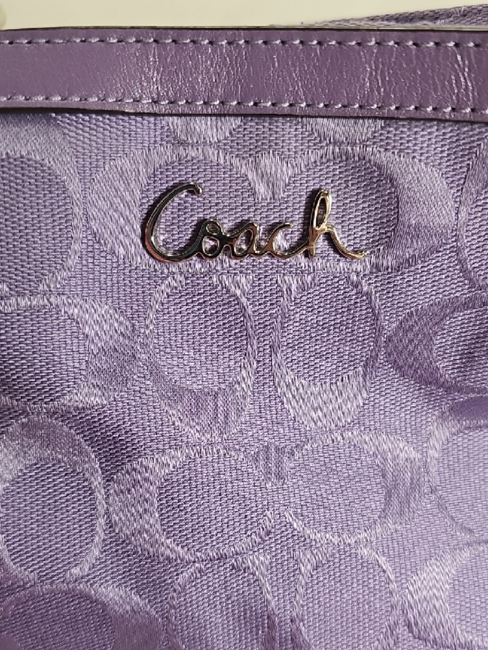 Coach Purple Signature Tote with Matching Wallet and Checkbook Cover - Picture 16 of 16